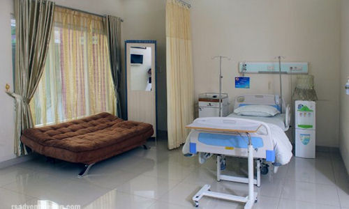 kamar-1-bed-gold